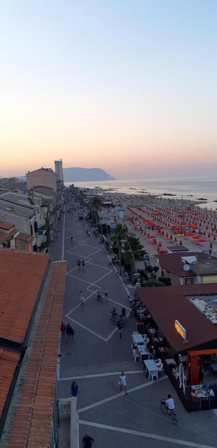 Villetta Del Conero Porto Recanati Eksteriør bilde